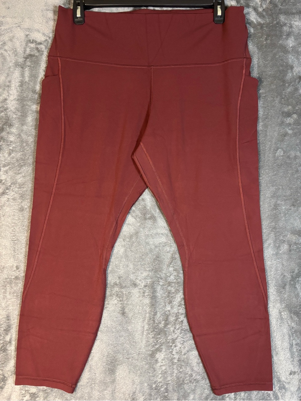 NWOT Lululemon Maroon Leggings Size 18
